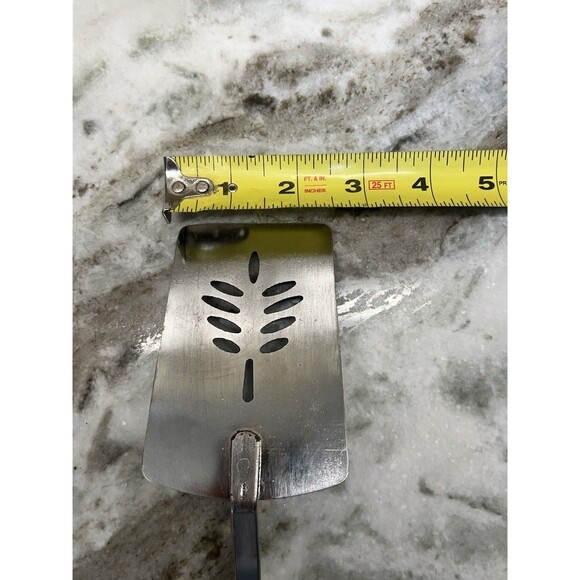 Vintage Metal Slotted Spatula Flipper Turner Red Handle 11” Leaf Design Kitchen - Picture 9 of 9